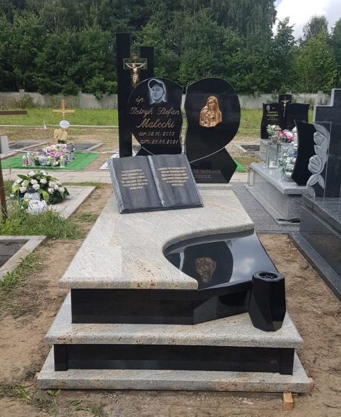 Nagrobek Ekskluzywny Pomnik Lublin Granit Kashmir 1001